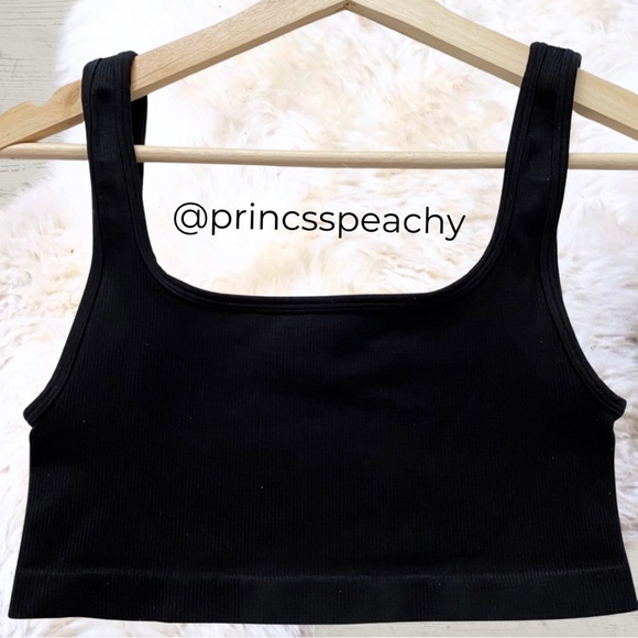 Aritzia TNA Black Squared Neck Ribbed Sports Bra - Picture 2 of 8